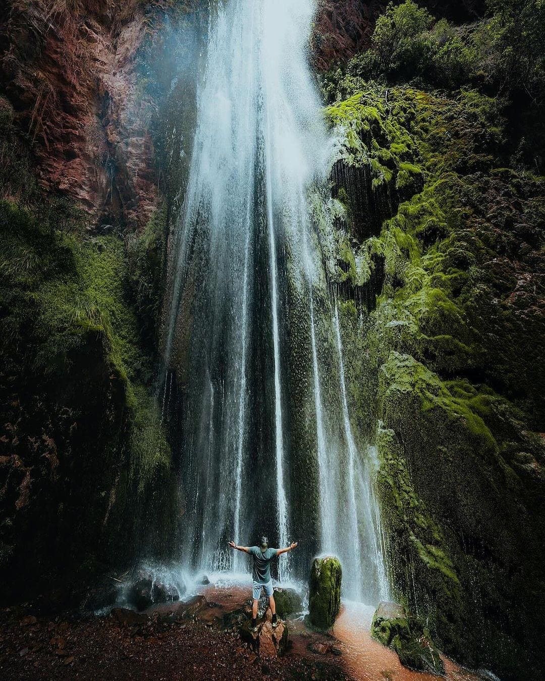 Perolniyoc Waterfall