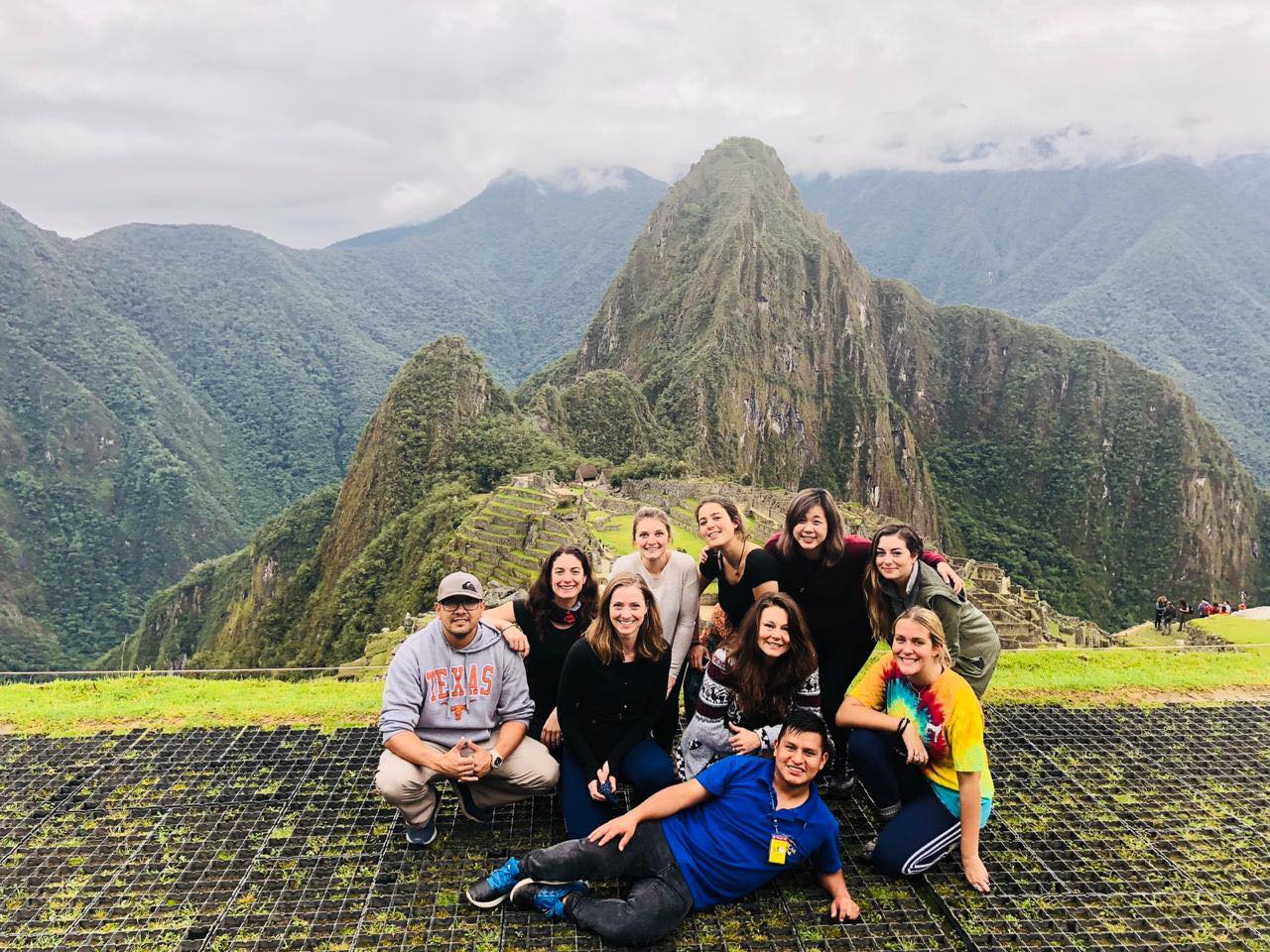 MACHU PICCHU FULLDAY BY TRAIN