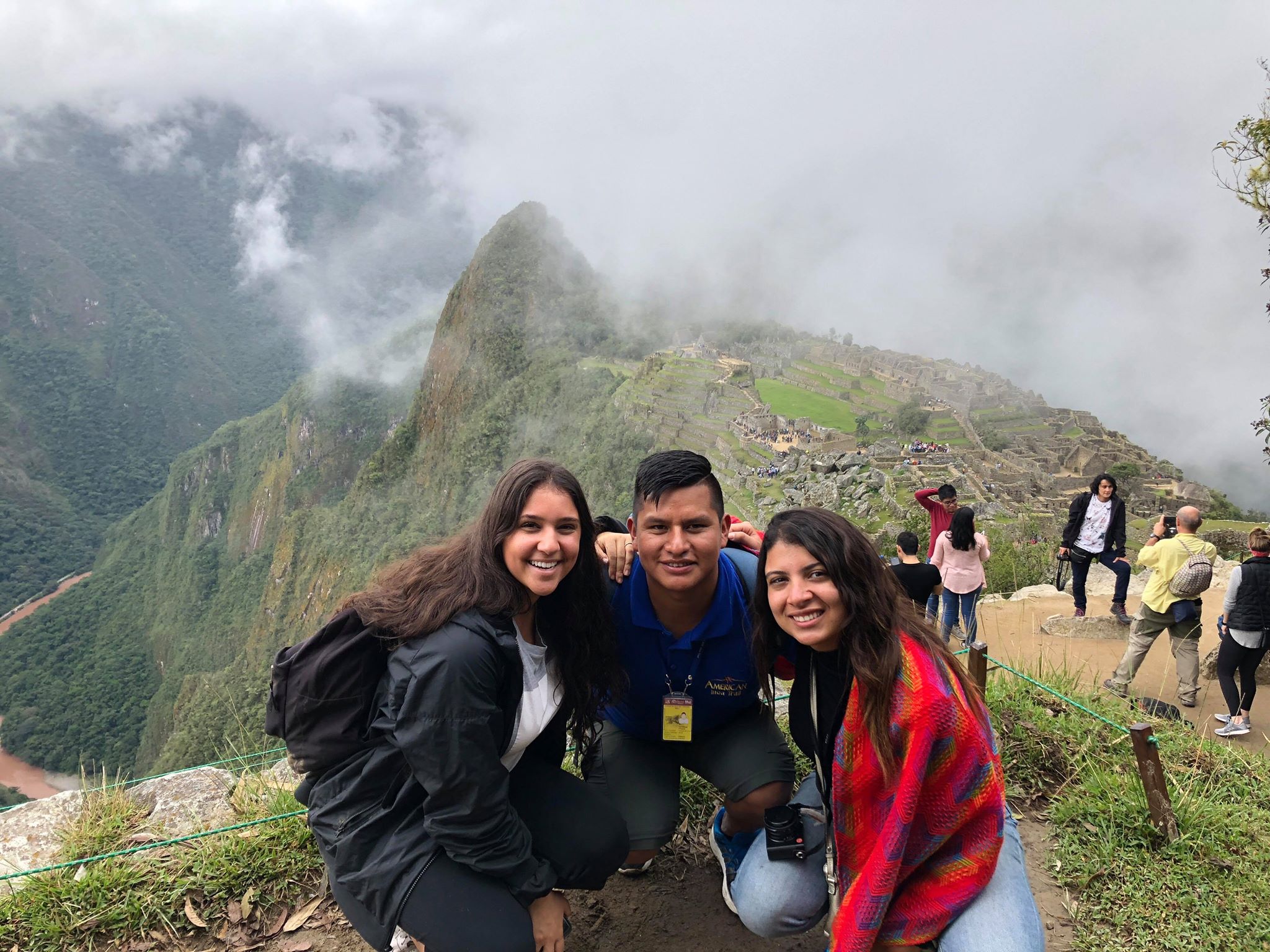 SACRED VALLEY & MACHU PICCHU 2D/1N