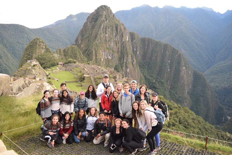 MACHU PICCHU FULLDAY BY TRAIN