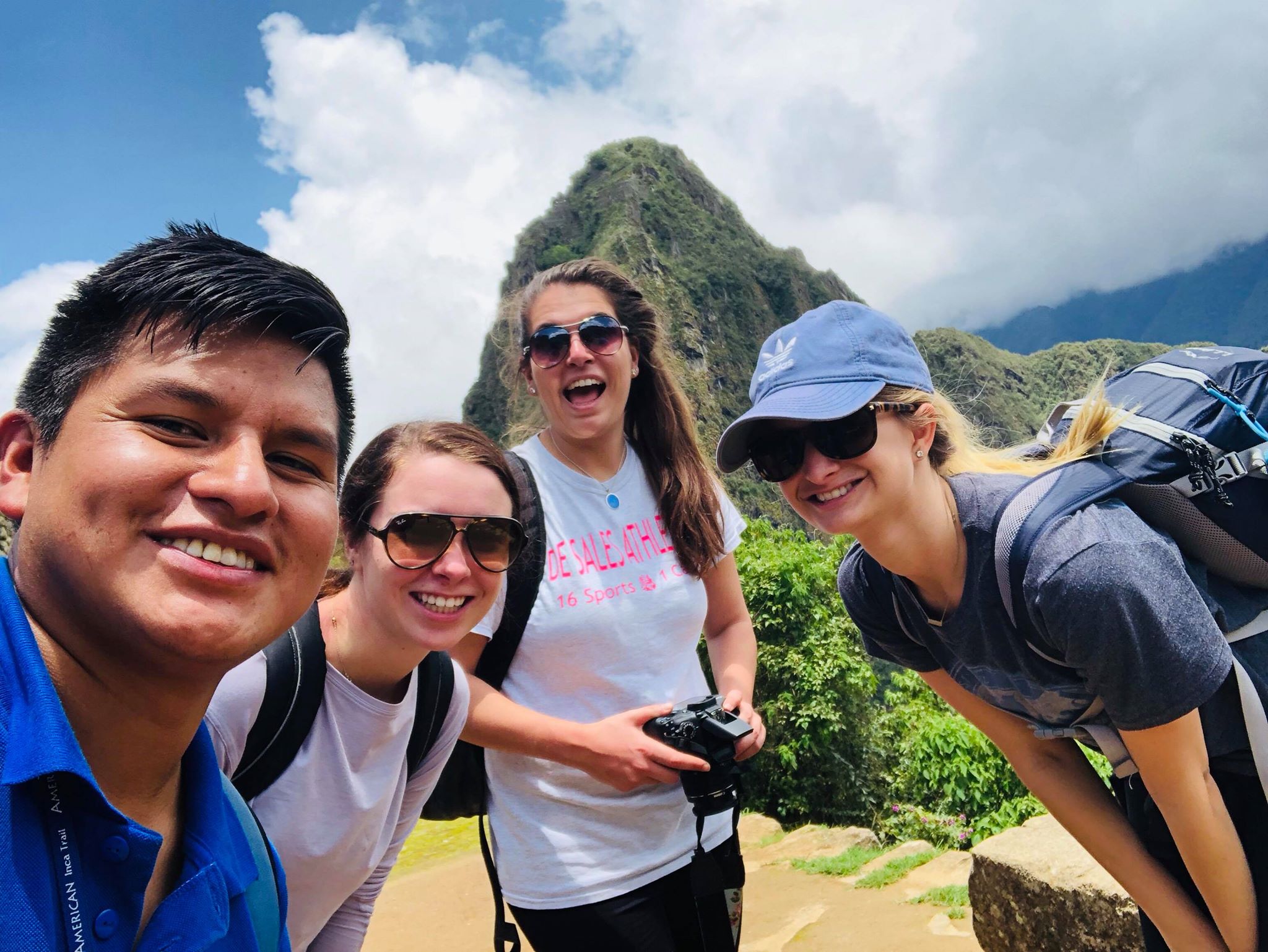 SACRED VALLEY & MACHU PICCHU 2D/1N