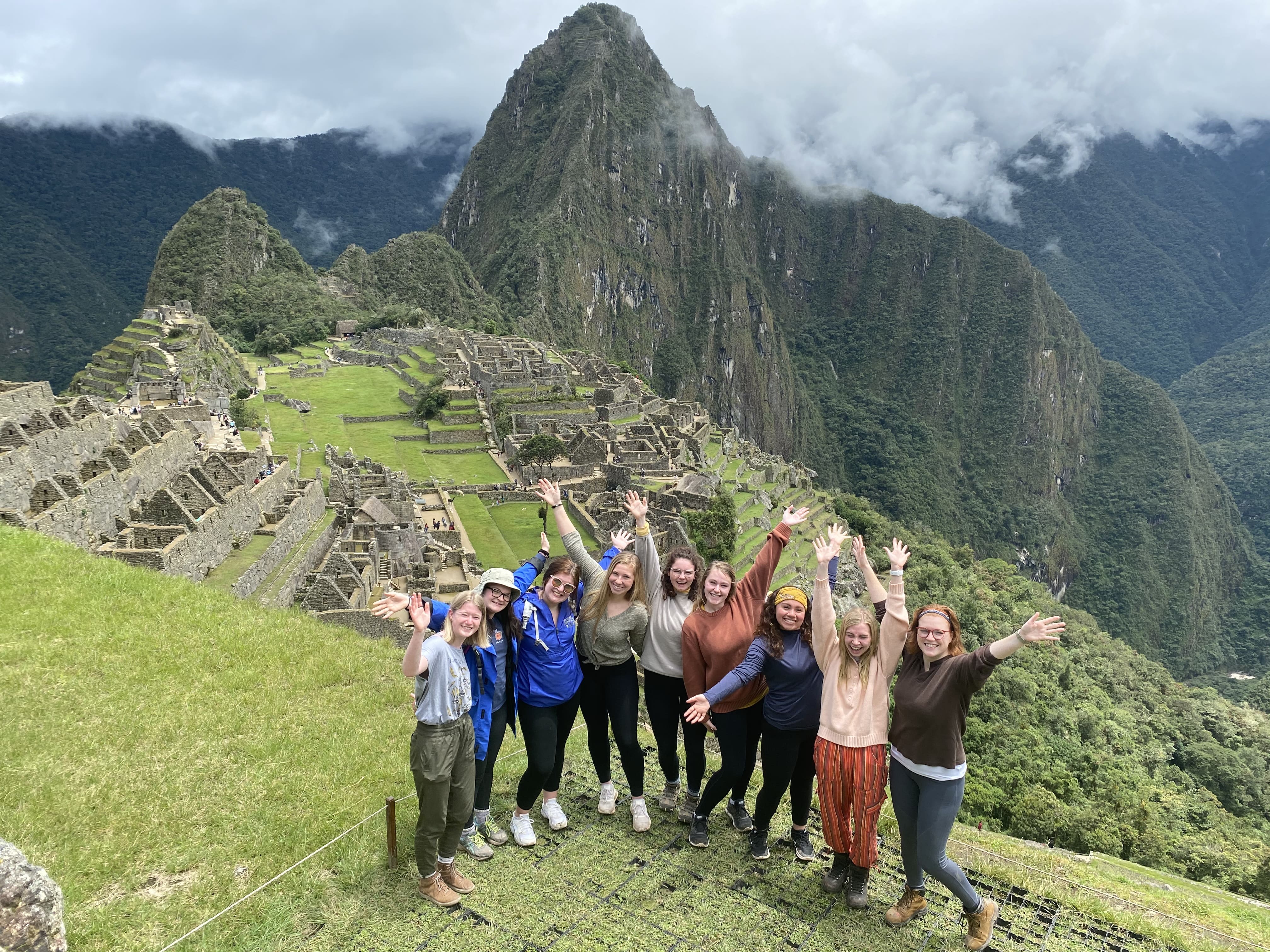 INCA TRAIL & MACHU PICCHU 1 DAY