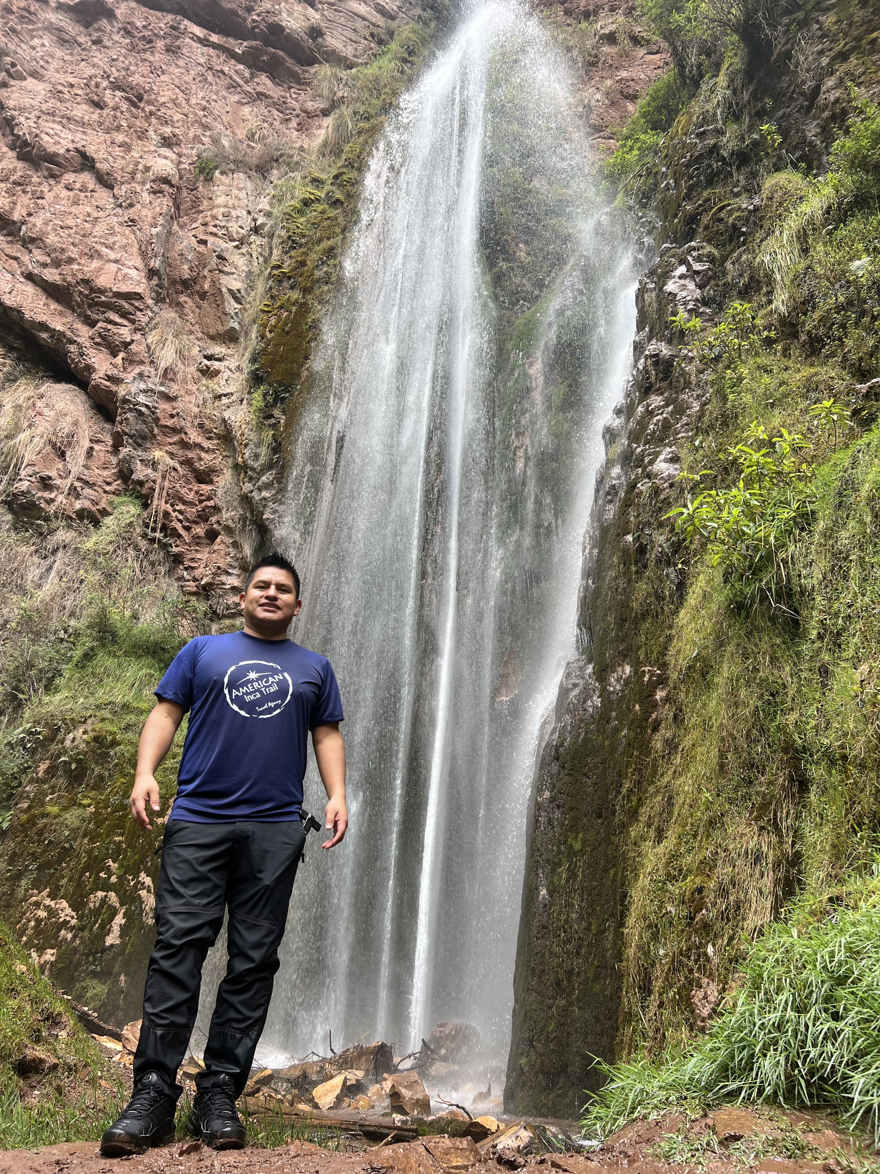 Perolniyoc Waterfall
