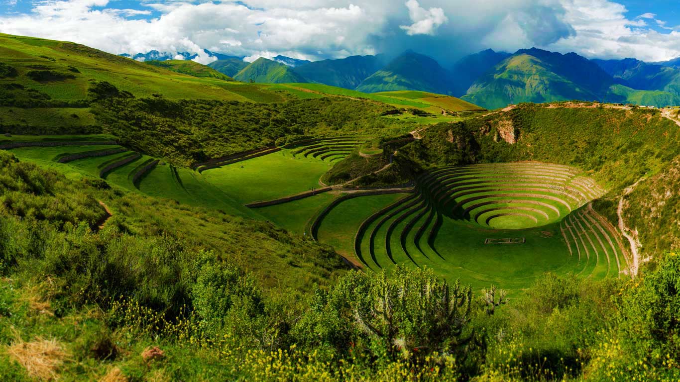 MORAY & SALT MINES BUS TOUR